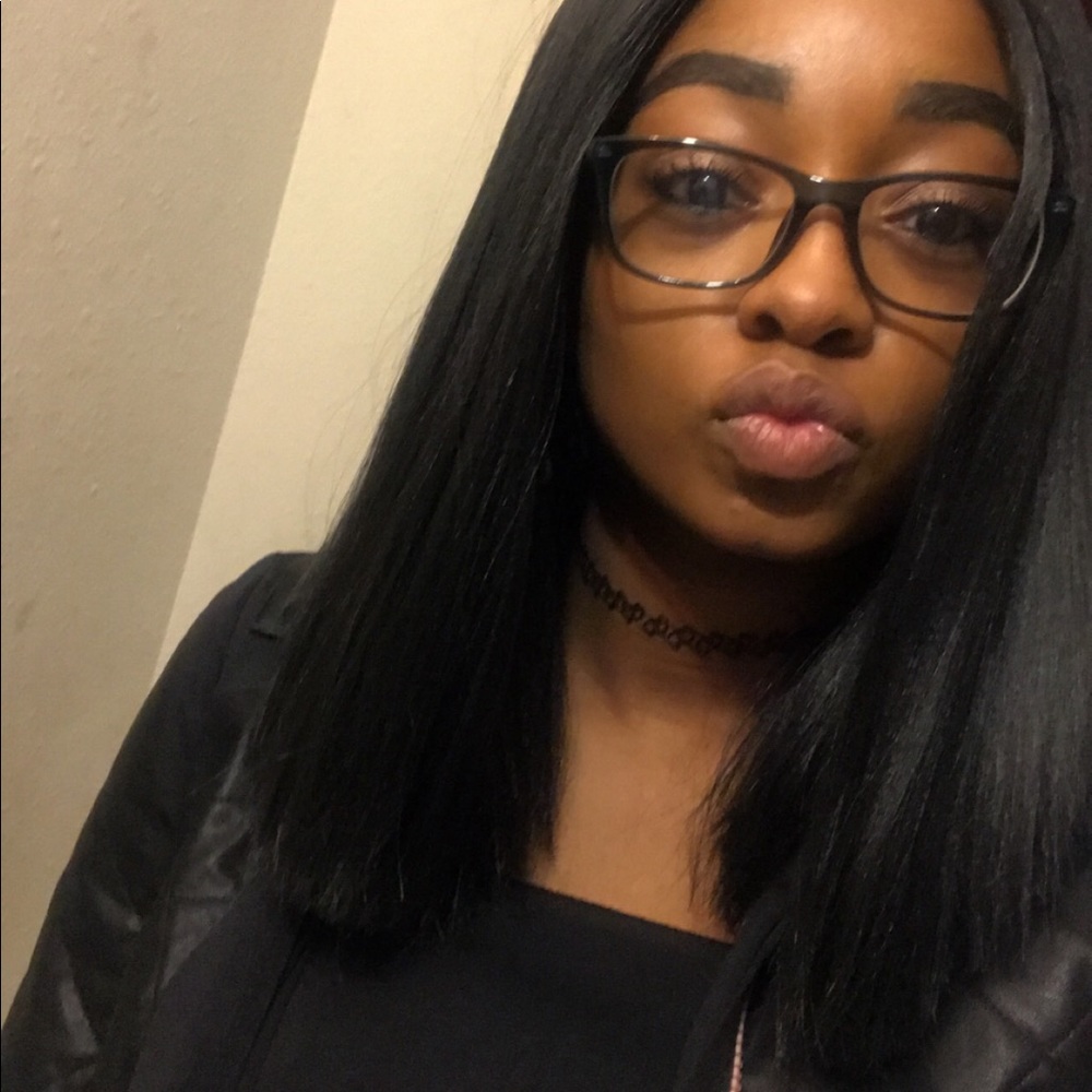 Meet your Posher, Marchelle